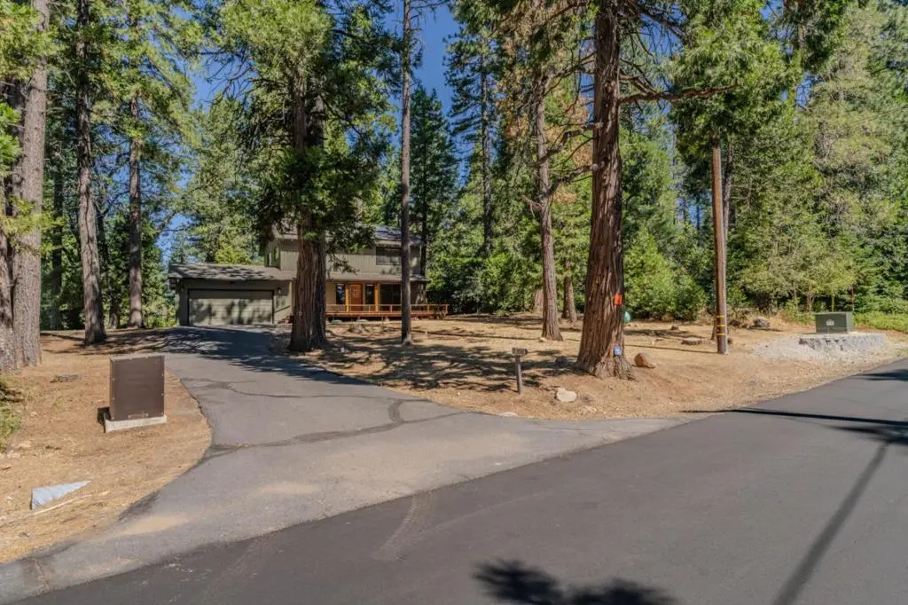 2350 Chaparral Drive, Arnold, CA — listing photo 1