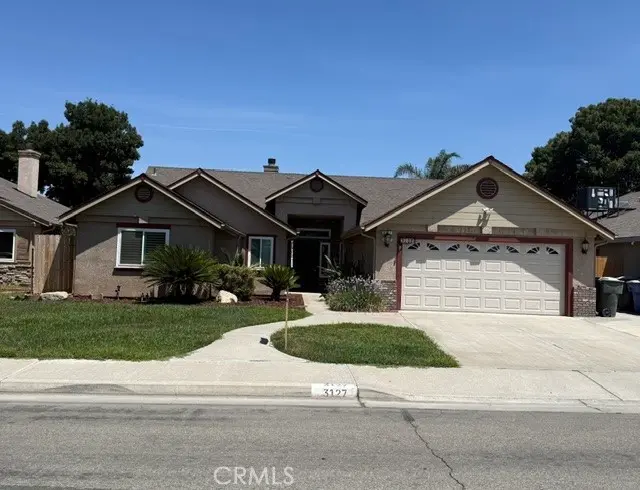 3127 Sage, Hanford, CA — listing photo 1