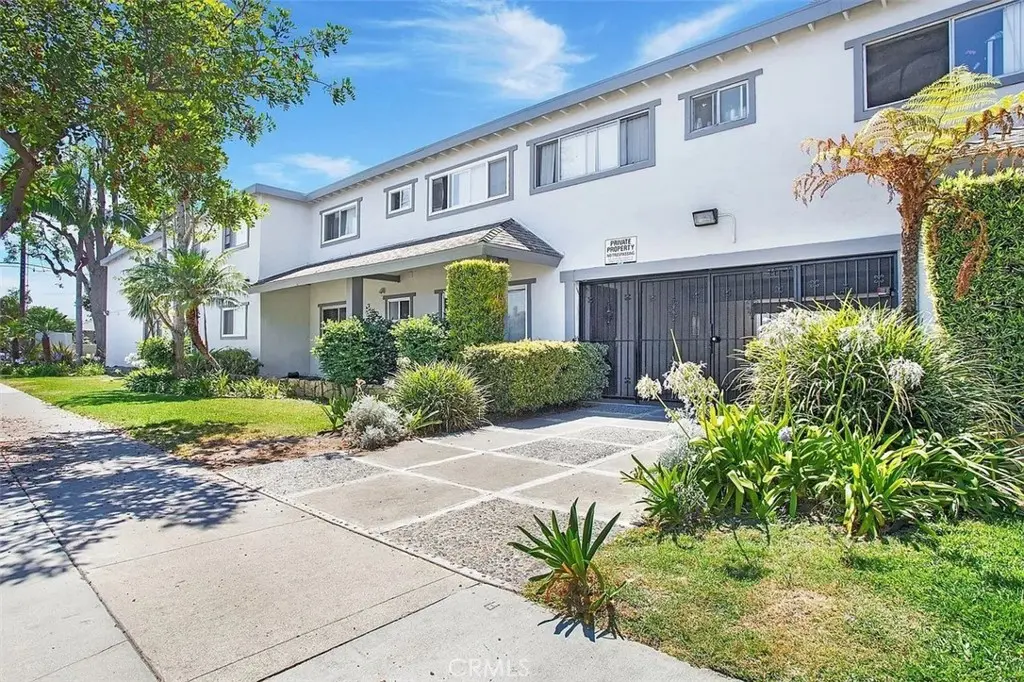 Apartment for sale at 10442 Lampson, Garden Grove, CA