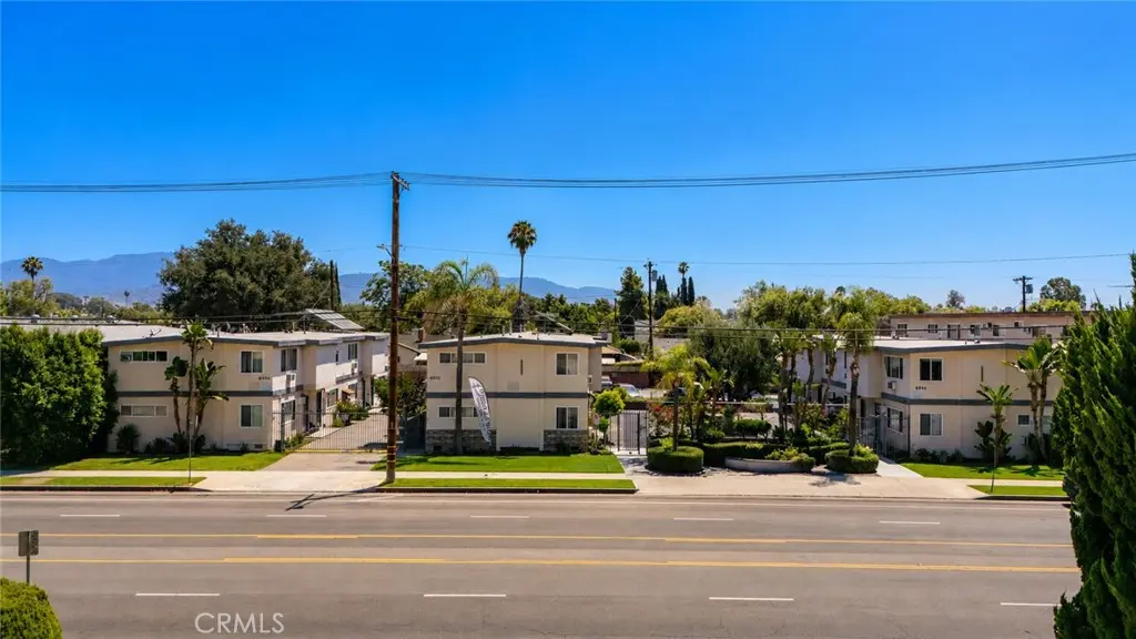 6944 Coldwater Canyon Avenue, North Hollywood, CA — listing photo 1