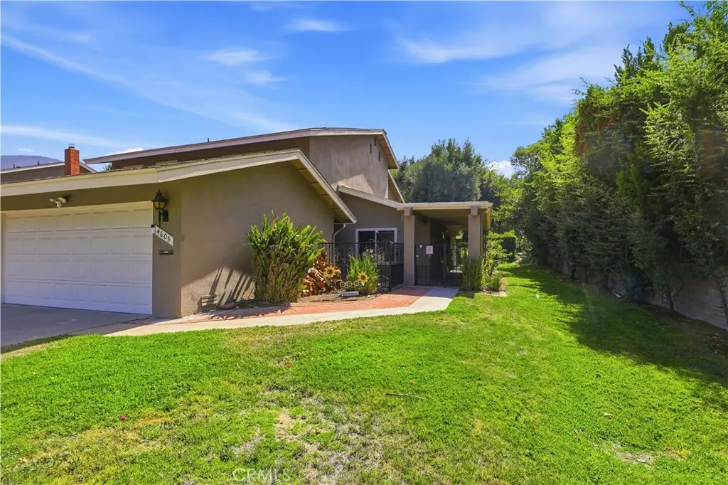 4605 Brentwood, San Bernardino, CA — listing photo 1