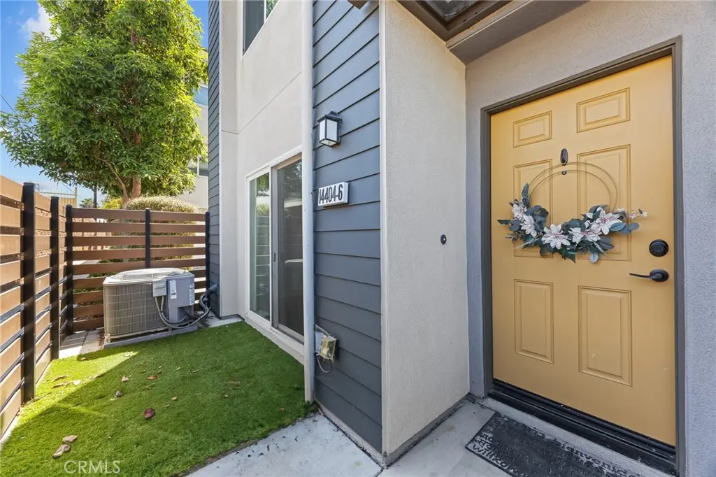 Condominium for sale at 14404 Kiwi Lane 6, Gardena, CA featuring 4 beds and 4 baths