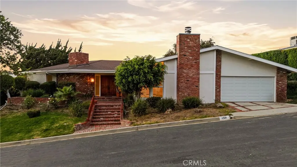 11345 Dona Lola Drive, Studio City, CA — listing photo 1