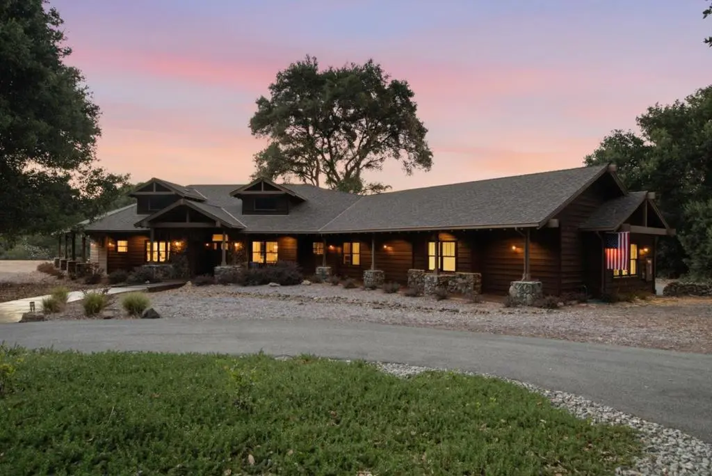 12401 Merriman Lane, Gilroy, CA — listing photo 1