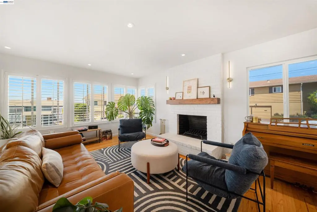 Single Family Residence for sale at 10774 Hellman St, Oakland, CA featuring 4 beds and 3 baths