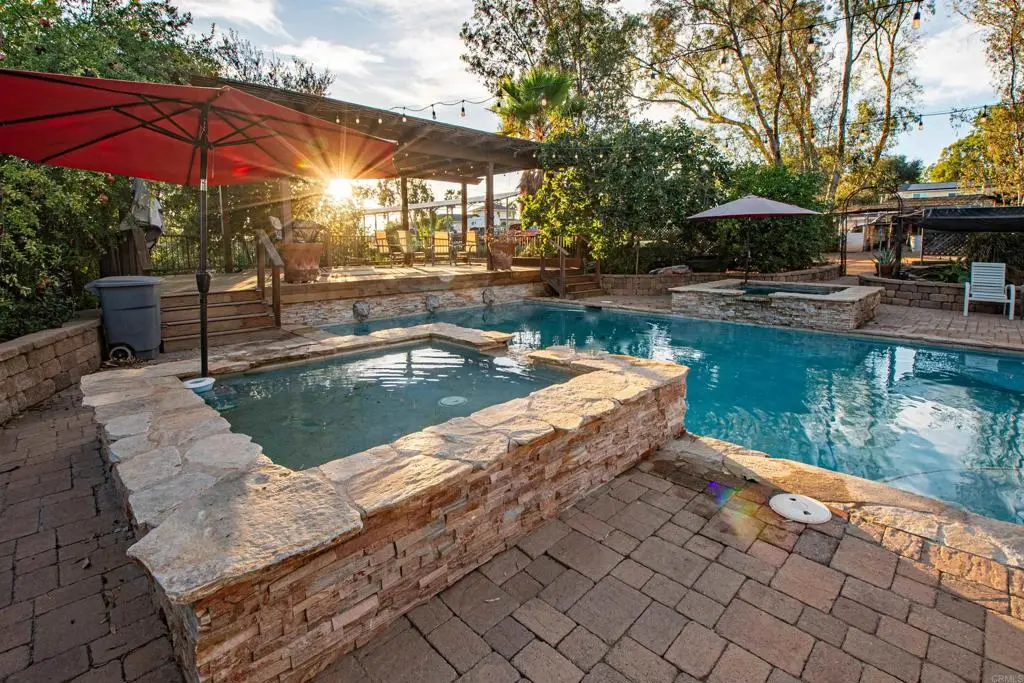20276 Rancho Villa Road, Ramona, CA — listing photo 1