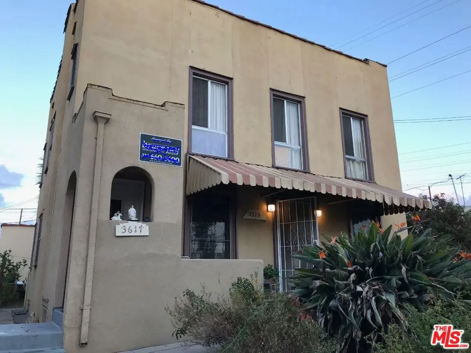 Residential Lease for rent at 3615 Edenhurst Avenue 3615, Los Angeles, Los Angeles County, CA featuring 1 bed and 1 bath