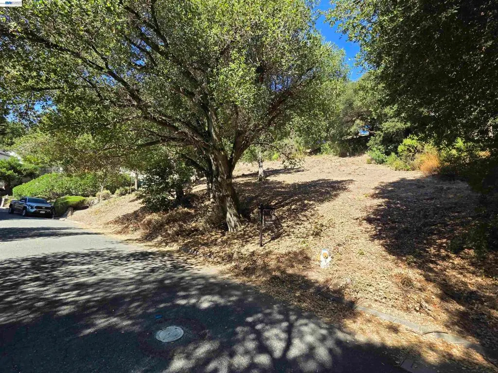 0 Barbara Rd, Orinda, CA — listing photo 1