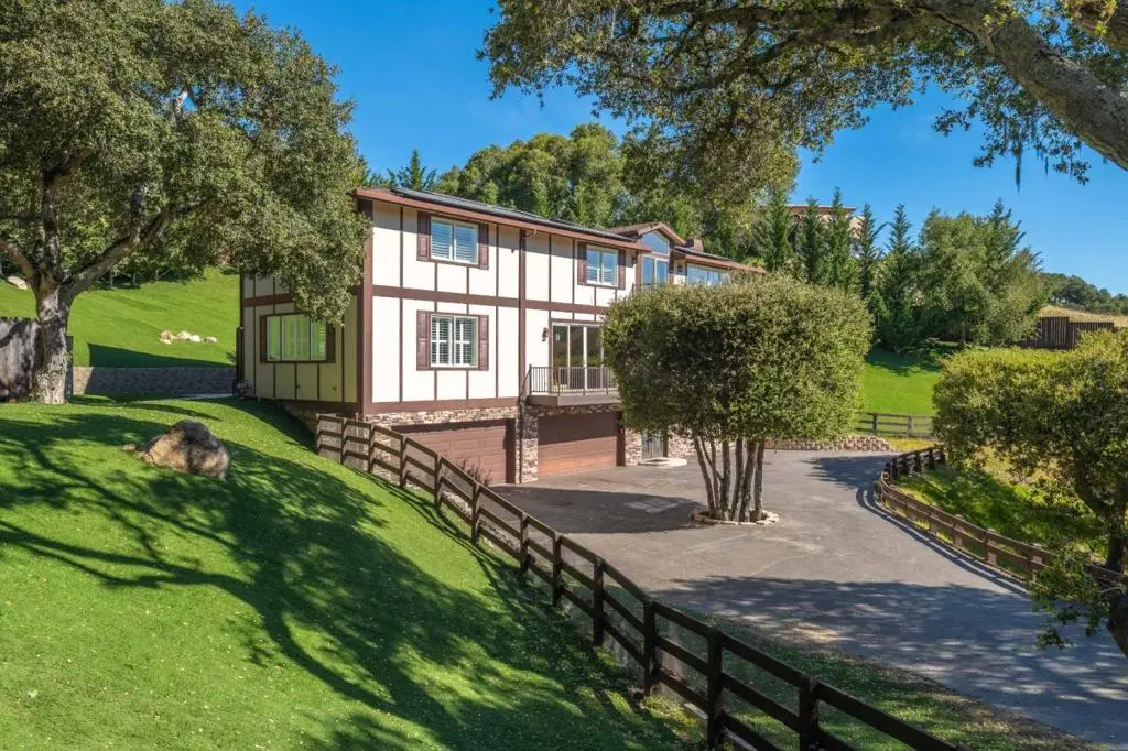245 Calle De Los Agrinemsors, Carmel Valley, CA — listing photo 1