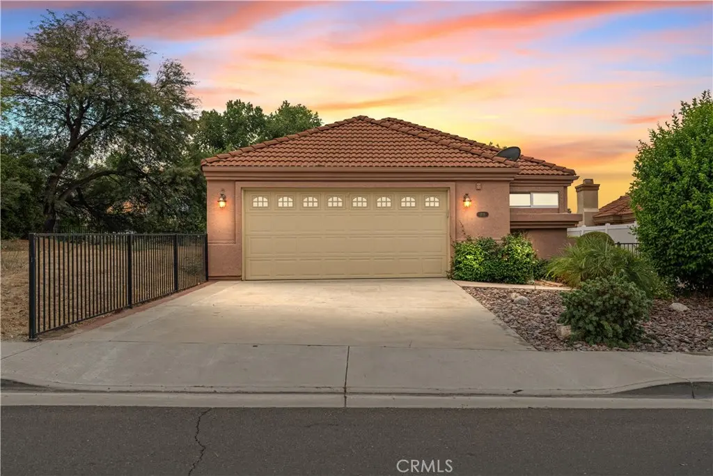 Single Family Residence for sale at 1718 Carrera Drive, San Jacinto, CA featuring 2 beds and 2 baths