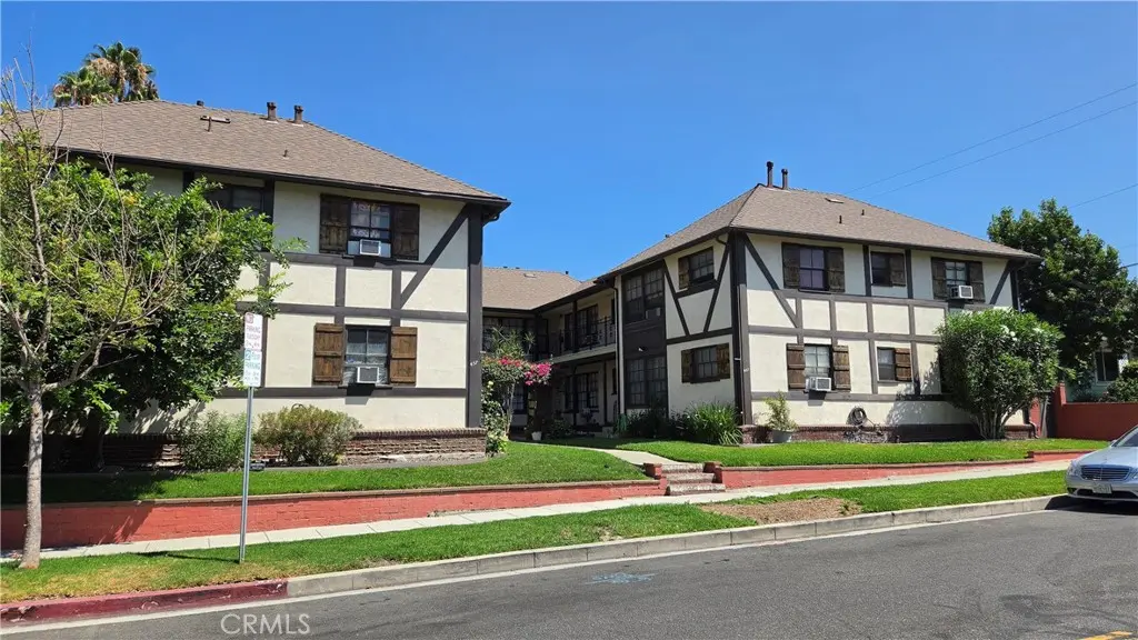 455 - 457 W Elm, Burbank, CA — listing photo 1