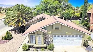 Single Family Residence for rent at 43401 Alep Avenue, Lancaster, CA featuring 3 beds and 2 baths