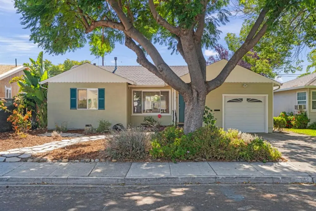 Single Family Residence for sale at 722 Armanini Avenue, Santa Clara, CA featuring 3 beds and 2 baths