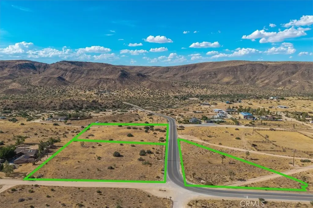 53335 Pioneertown Road, Pioneertown, CA — listing photo 1