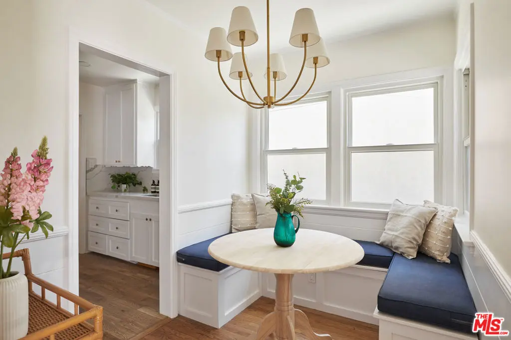 Residential Lease for rent at 938 N Wetherly Drive, West Hollywood, Los Angeles County, CA featuring 2 beds and 1 bath