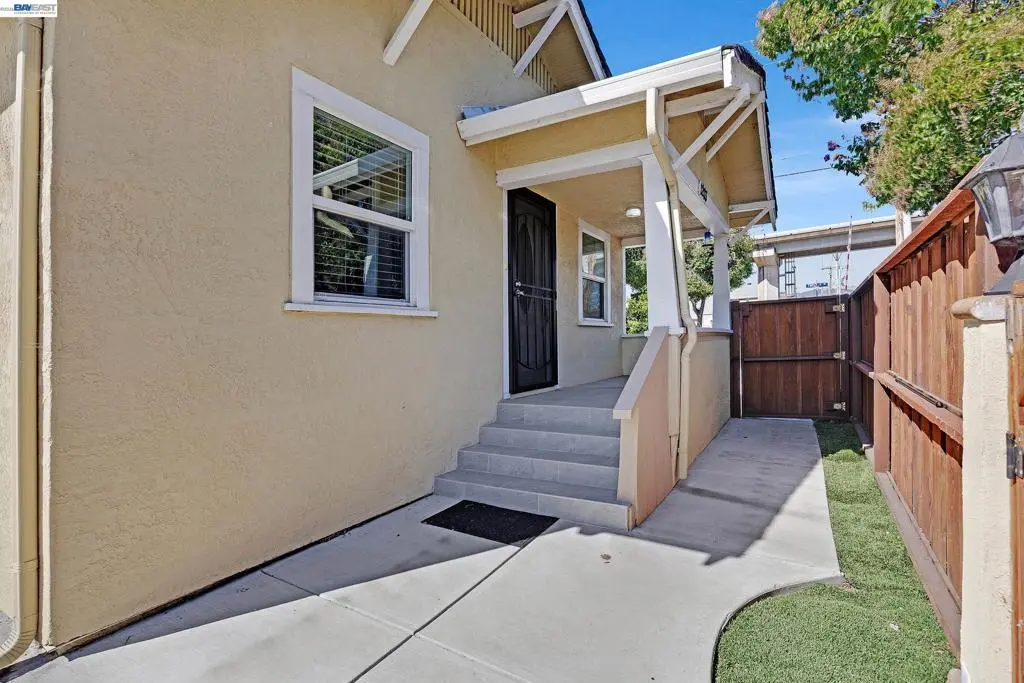 Single Family Residence for sale at 1203 H St, Union City, CA featuring 2 beds and 2 baths