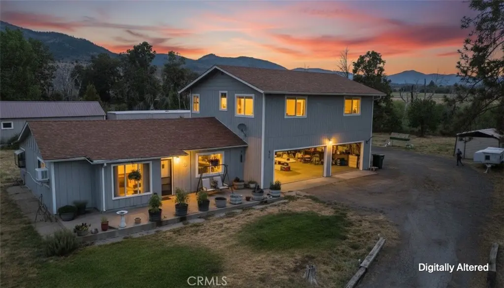 565 Main, Hornbrook, CA — listing photo 1
