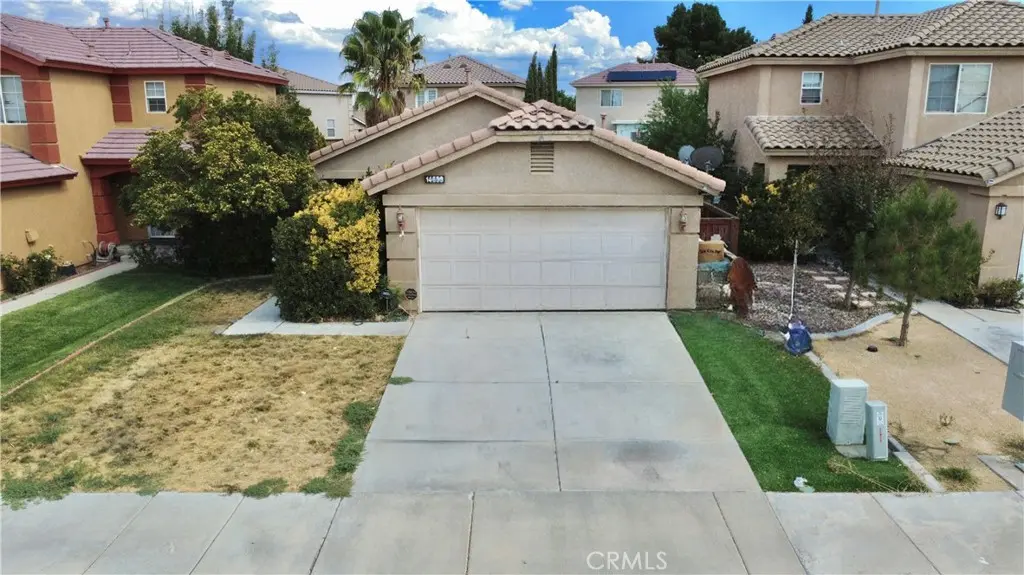 Single Family Residence for sale at 14699 Queen Valley, Victorville, CA featuring 3 beds and 2 baths
