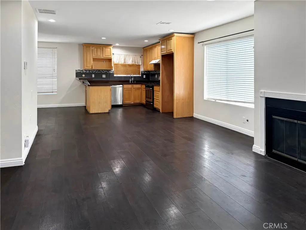 Residential Lease for rent at 830 N Garfield A, Alhambra, Los Angeles County, CA featuring 3 beds and 3 baths