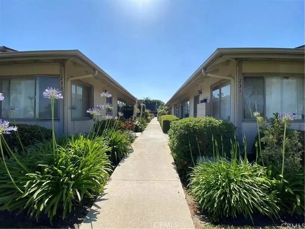 Residential Lease for rent at 233 S Baldwin Avenue D, Arcadia, Los Angeles County, CA featuring 2 beds and 1 bath