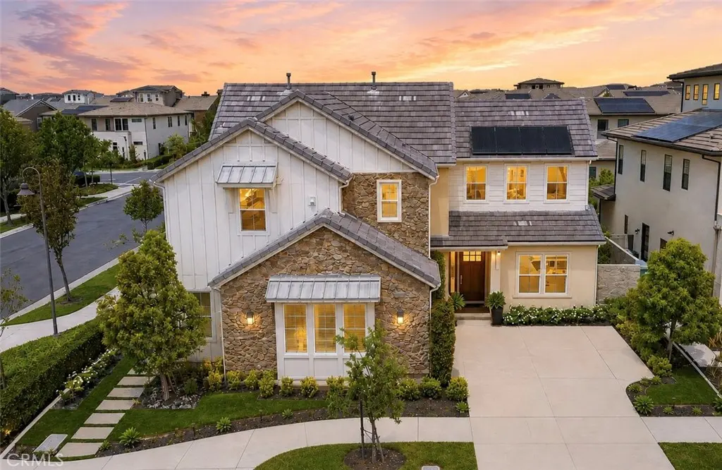 Single Family Residence for sale at 67 Crater, Irvine, CA featuring 3 beds and 4 baths