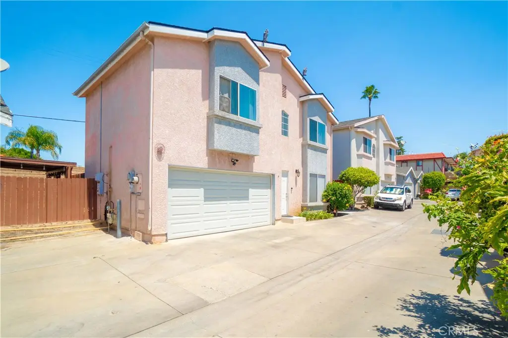 12120 Terra Bella, Pacoima, CA — listing photo 1