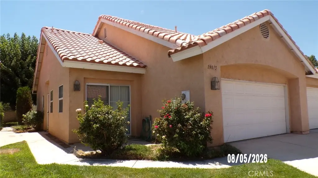 19015 Primrose, Apple Valley, CA — listing photo 1