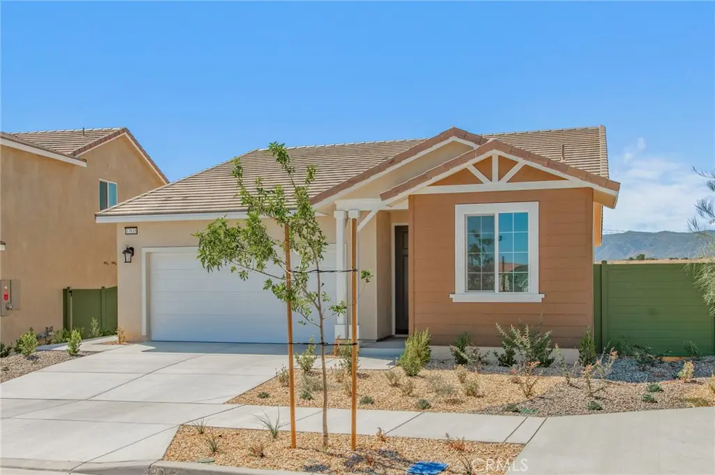17835 Mckenzie Court, Hesperia, CA — listing photo 1