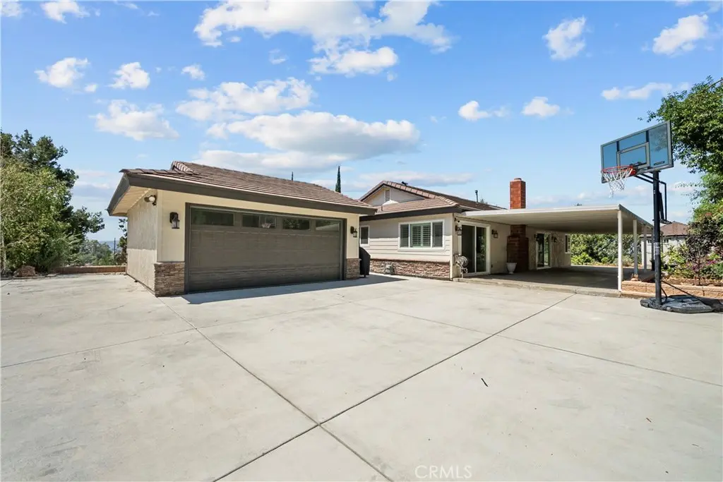 Single Family Residence for sale at 1243 S Stephora, Glendora, CA featuring 3 beds and 3 baths