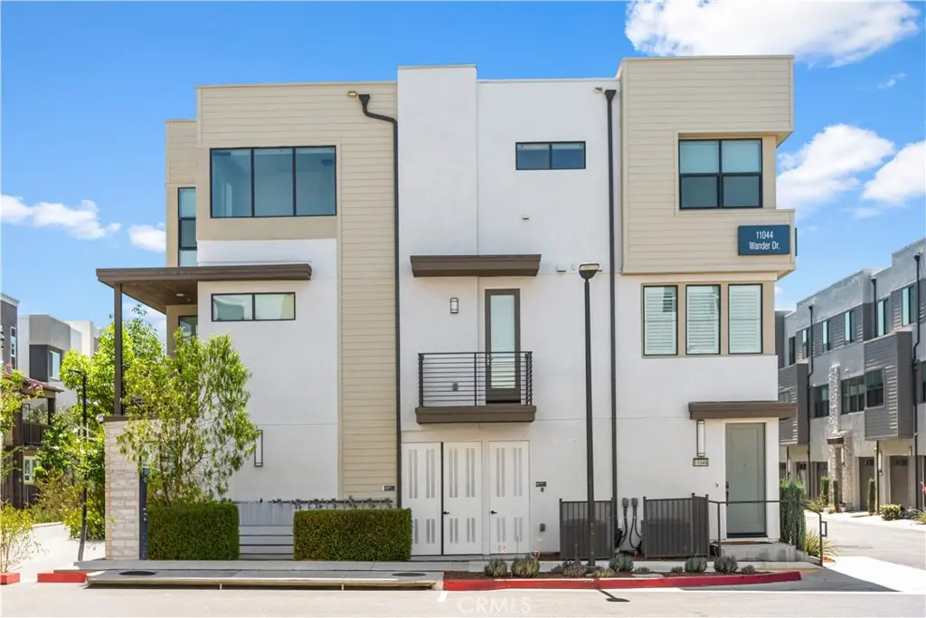 11046 Wander, Rancho Cucamonga, CA — listing photo 1