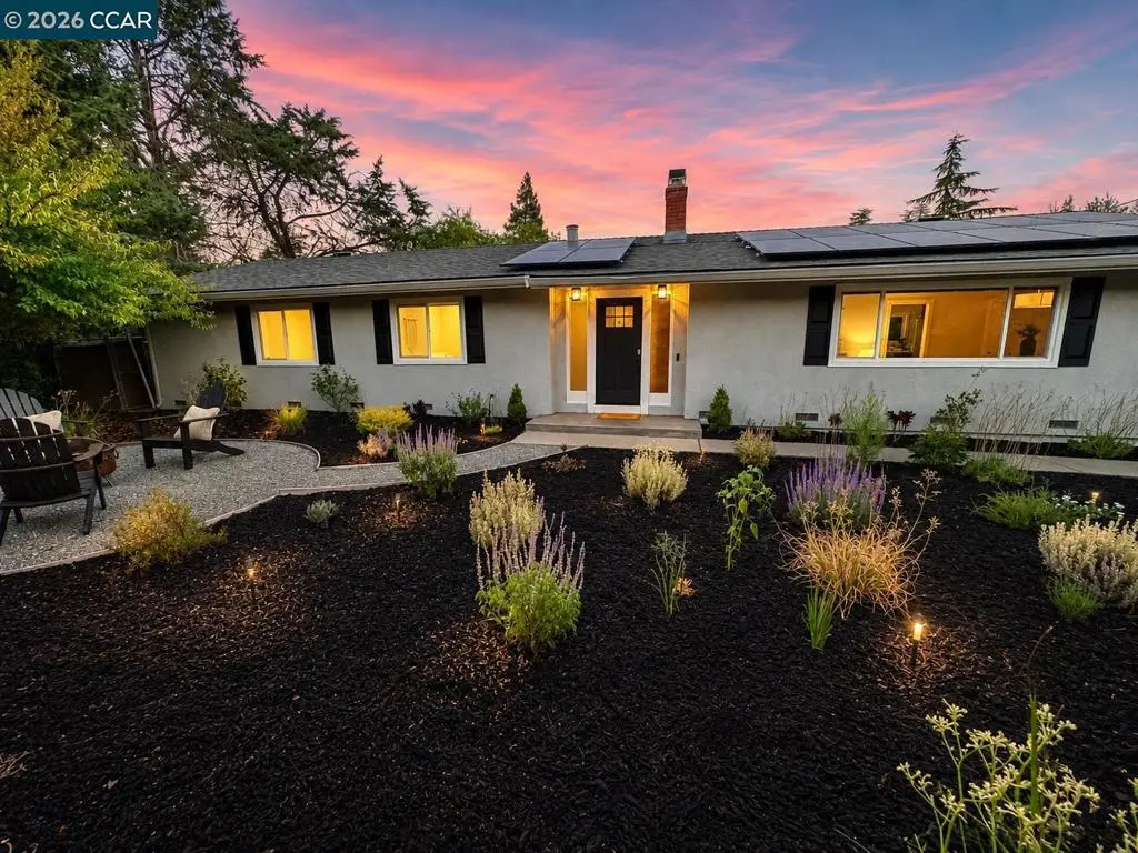 Single Family Residence for sale at 8 Cherry Hills Ct, Lafayette, CA featuring 4 beds and 2 baths