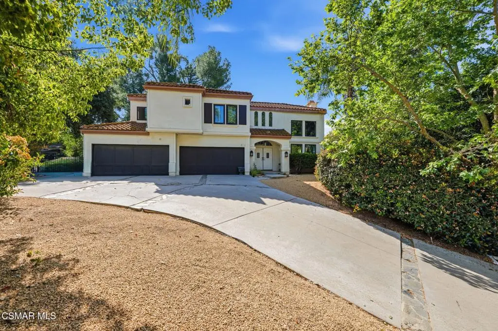 Residential Lease for rent at 5536 Easterly Road, Agoura Hills, Los Angeles County, CA featuring 5 beds and 5 baths