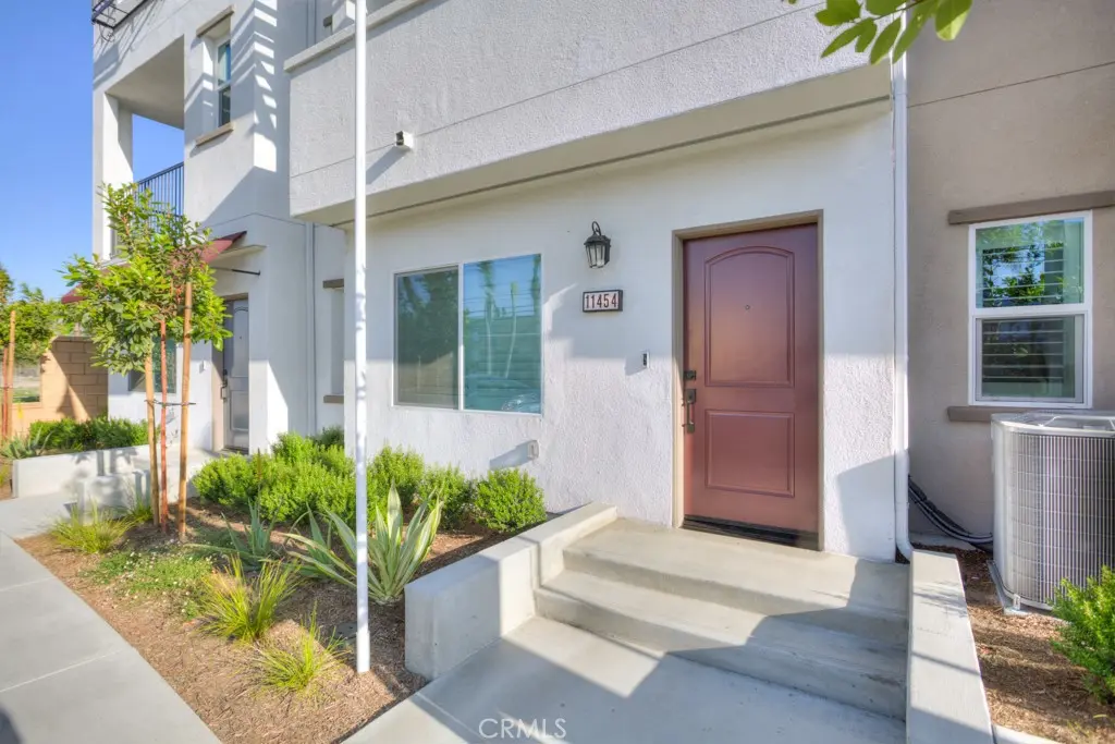 Townhouse for rent at 11454 Artesia, Artesia, CA featuring 4 beds and 3 baths