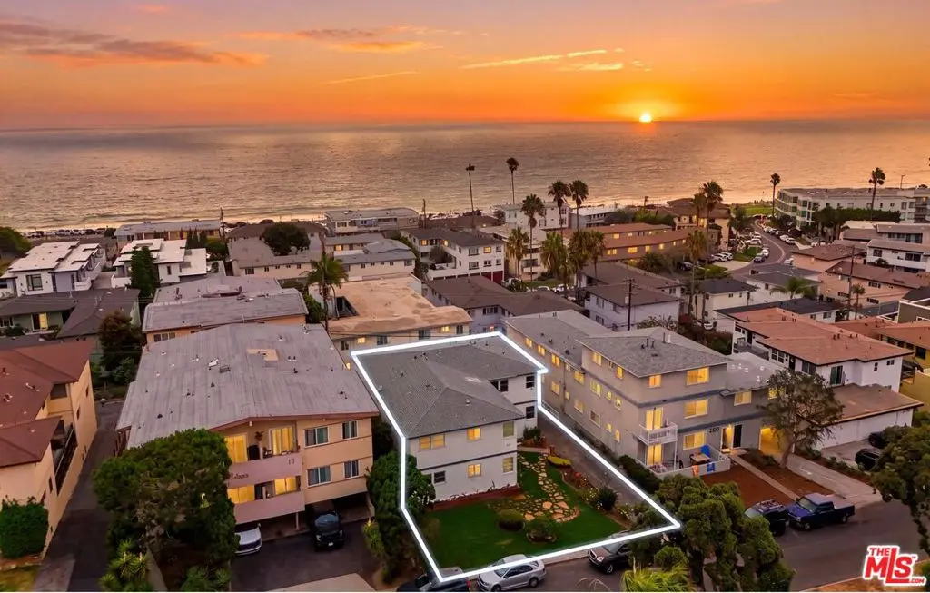 Residential Income for sale at 313 Calle Miramar, Redondo Beach, CA featuring 10 beds and 8 baths