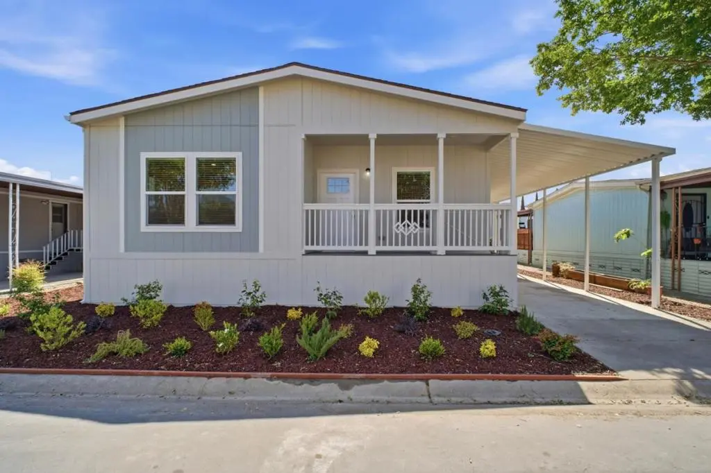 Manufactured In Park for sale at 29428 Middleborough 151, Hayward, CA featuring 3 beds and 2 baths