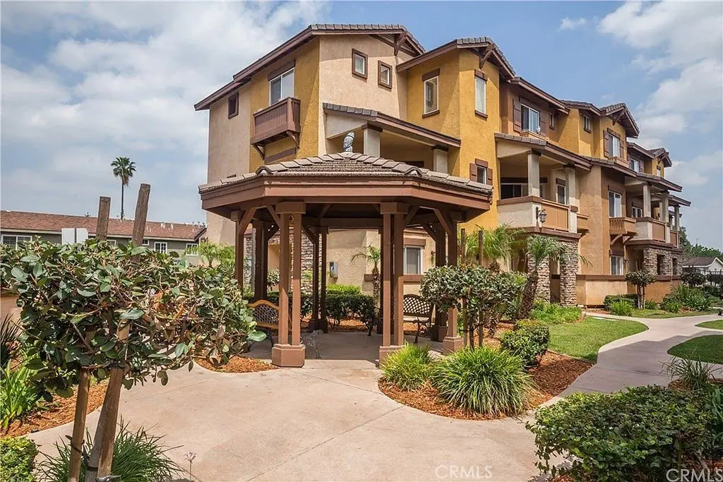 Townhouse for sale at 511 N Lark Ellen I, Covina, CA featuring 3 beds and 3 baths