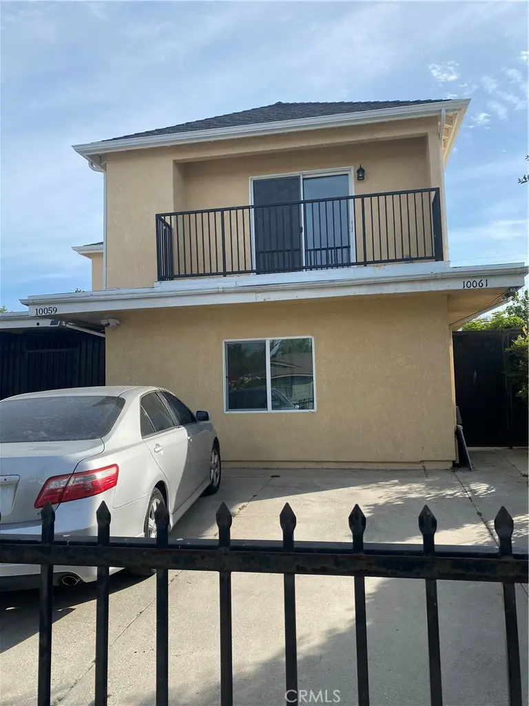 10059 Woodale Avenue, Arleta, CA — listing photo 1