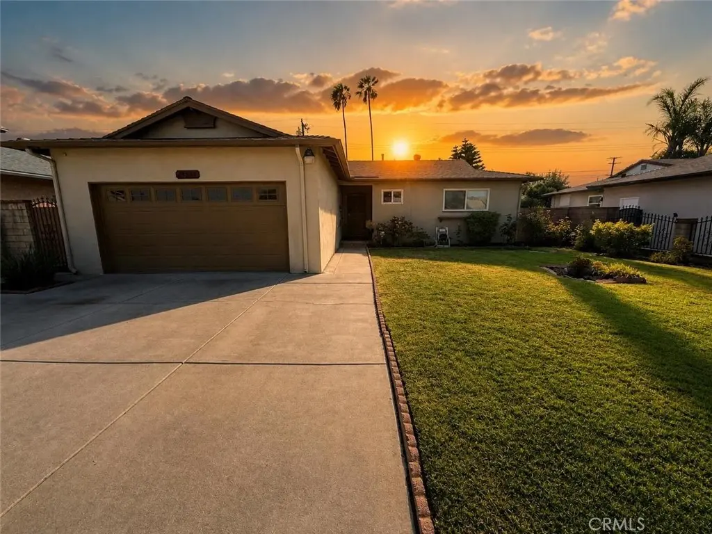 Residential Lease for rent at 14624 Hutchcroft, La Puente, Los Angeles County, CA featuring 4 beds and 2 baths