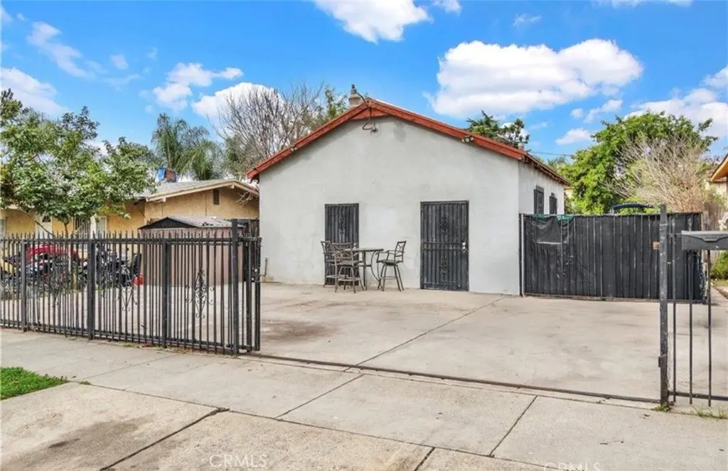 Single Family Residence for sale at 1151 W Mission, Pomona, CA featuring 1 bed and 1 bath