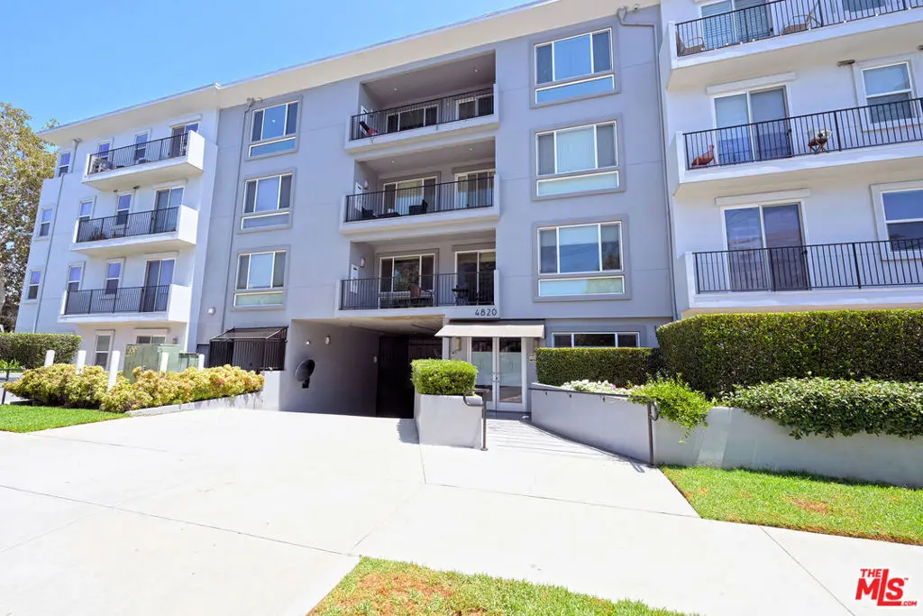 4820 Bellflower Avenue 206, North Hollywood, CA — listing photo 1