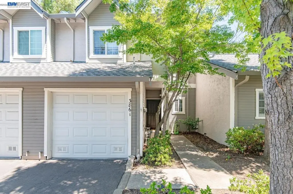 Townhouse for sale at 3861 Vine St, Pleasanton, CA featuring 2 beds and 3 baths