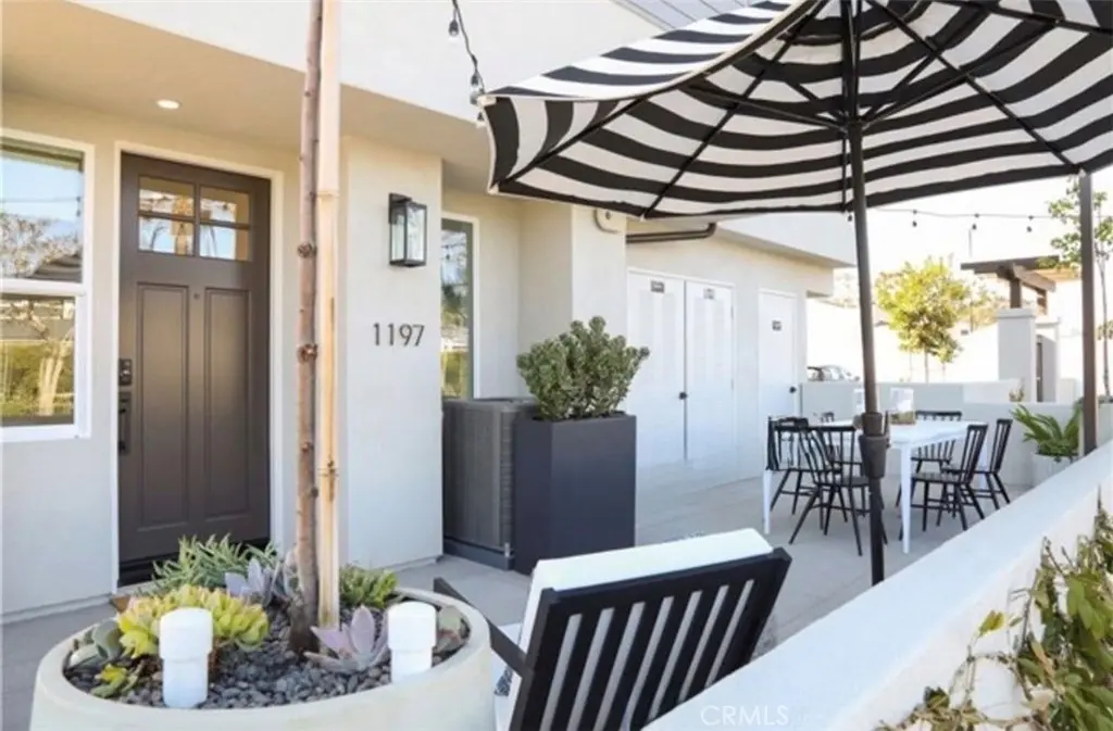 Residential Lease for rent at 1197 Winslow Lane, Newport Beach, Orange County, CA featuring 3 beds and 3 baths