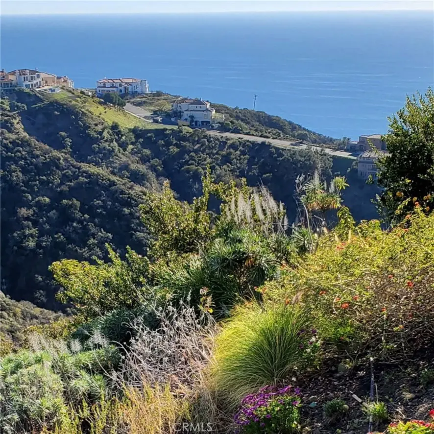 Condominium for sale at 20 NICE, Laguna Niguel, CA featuring 3 beds and 4 baths