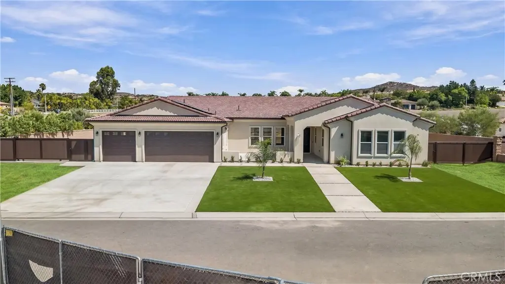 Single Family Residence for sale at 7928 Featherstone CT, Riverside, CA featuring 4 beds and 5 baths