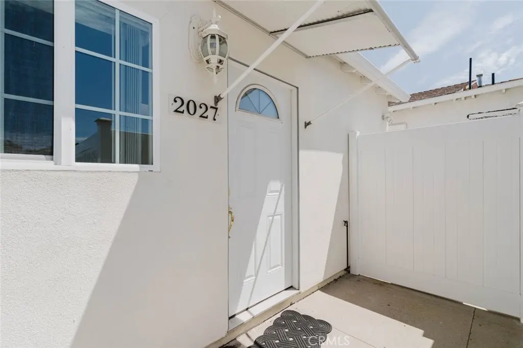 2027 Bonita Avenue, Burbank, CA — listing photo 1