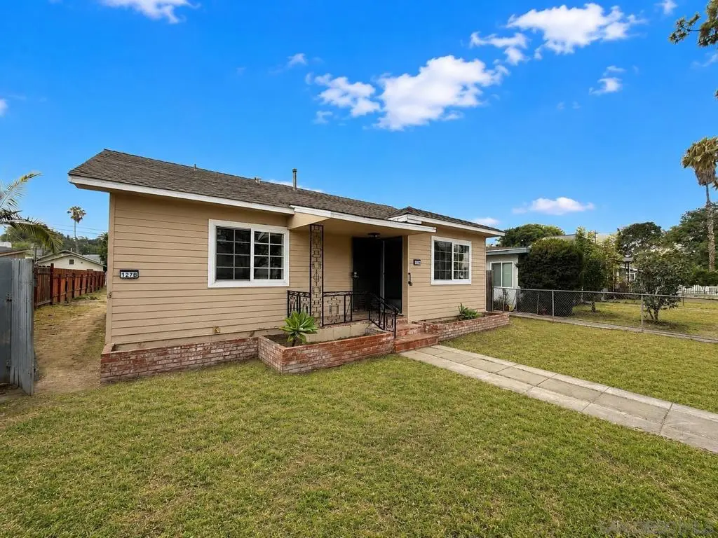 127 W 5th Ave, Escondido, CA — listing photo 1