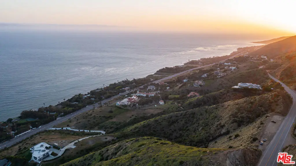 4130 Encinal Canyon Road, Malibu, CA — listing photo 1