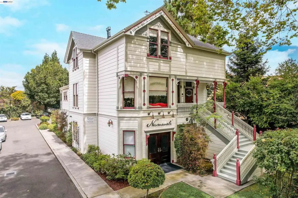 Triplex for sale at 742 B St, Hayward, CA