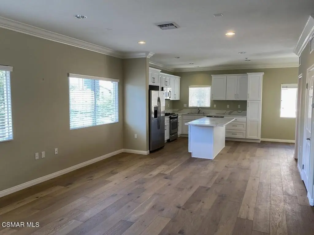 9301 Shirley Avenue 67, Northridge, CA — listing photo 1