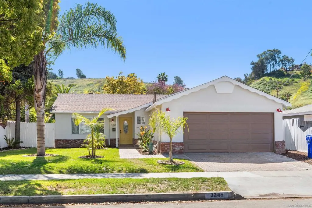 3245 Carolyn Dr, Oceanside, CA — listing photo 1